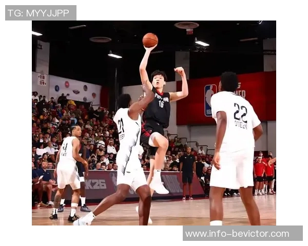 比卢普斯赞杨瀚森如火箭般爆发的表现引发关注与讨论