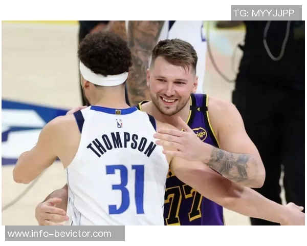 东契奇本赛季技犯次数已达12次排名联盟第二仅次于狄龙的15次